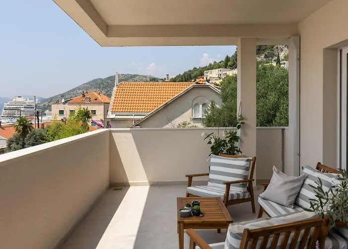 Amare - Three Bedroom With Balcony And Sea View Daire Dubrovnik